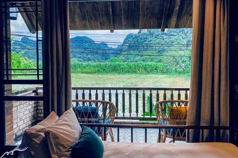 Mountain Verandah Chamber